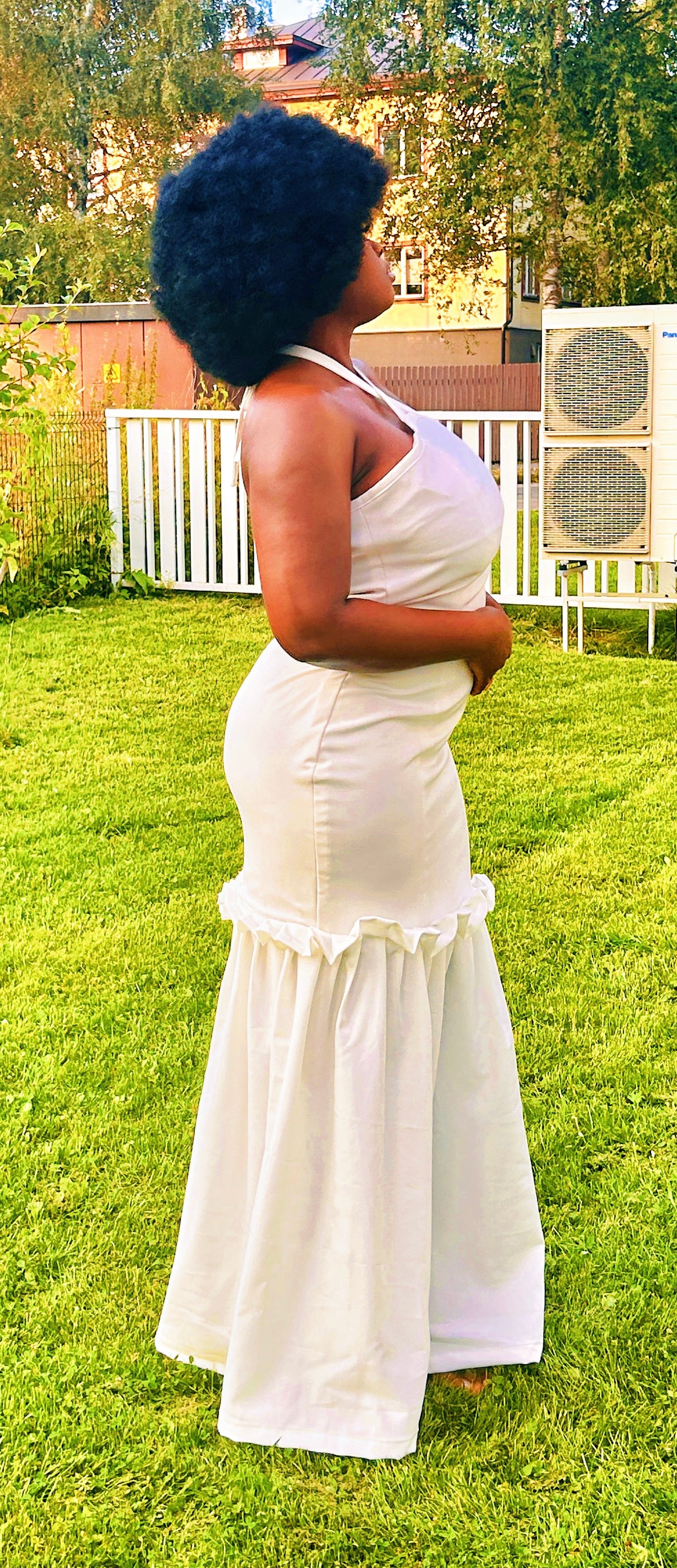 ITUNU Cross-Neck Maxi Gown